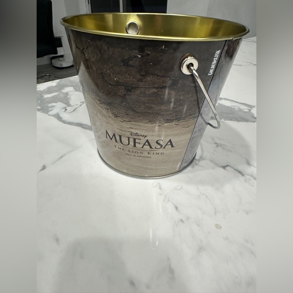 Disney Mufasa The Lion King Popcorn Tin Bucket